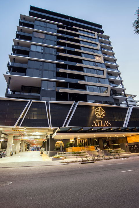 Arise Atlas - Accommodation Burleigh 0