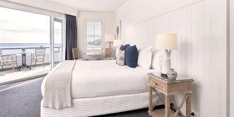 Anchorage Port Stephens - Accommodation Burleigh 1