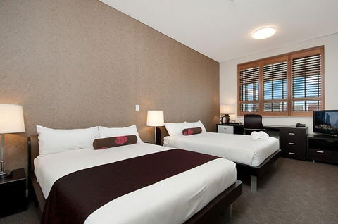 Adabco Boutique Hotel - Accommodation Burleigh 0