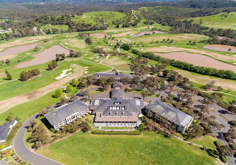 Yarra Valley Lodge - Accommodation Burleigh 2