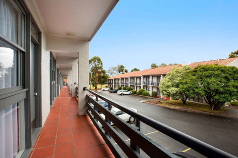 Ferntree Gully, A Nightcap Hotel - Accommodation Burleigh 2