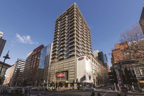 Adina Apartment Hotel Melbourne - Accommodation Burleigh 1