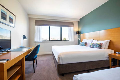 Gateway Hotel By Nightcap Plus - Accommodation Burleigh 2