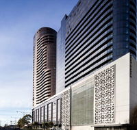 The Chen - Art Series - Accommodation Burleigh
