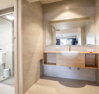 Nightcap at Manhattan Hotel - Accommodation Burleigh