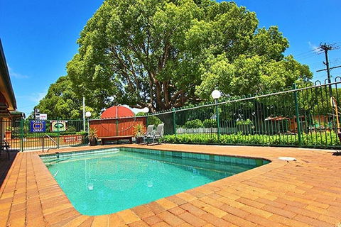 Garden City Motor Inn - Accommodation Burleigh 1
