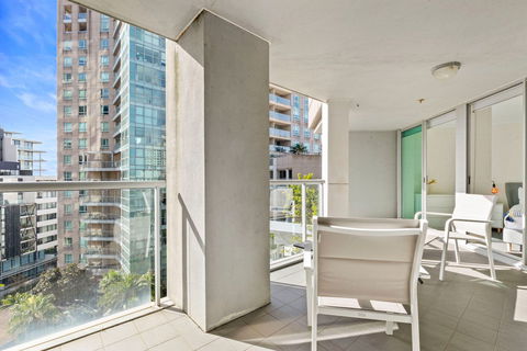 Astra Apartments Chatswood - Accommodation Burleigh 2