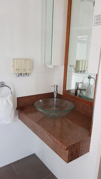 Ayr Traveller's Motel - Accommodation Burleigh 9