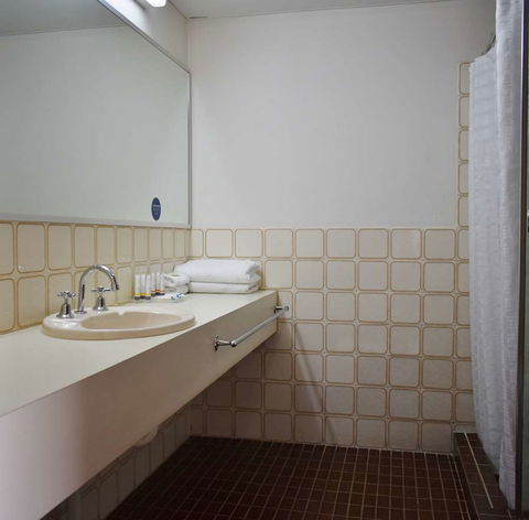 Admiral Motel Bunbury - Accommodation Burleigh 4