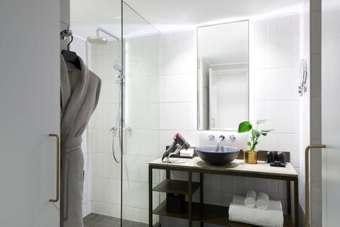 Pier One Sydney Harbour - Accommodation Burleigh 7