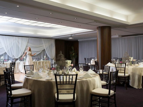 Pullman Quay Grand Sydney Harbour - Accommodation Burleigh 15