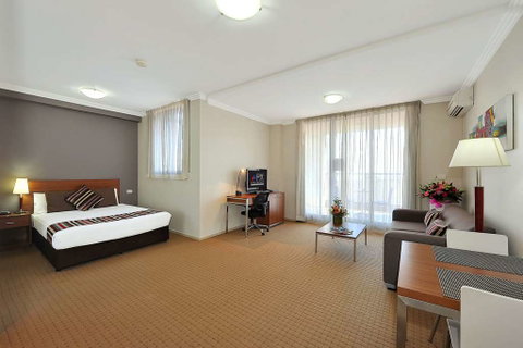 APX Apartments Darling Harbour - Accommodation Burleigh 9