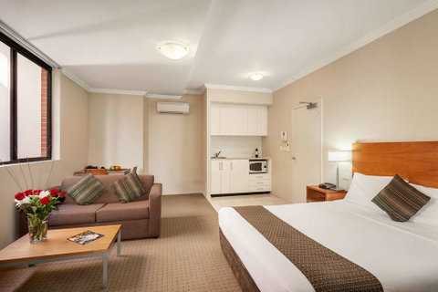 APX Apartments Darling Harbour - Accommodation Burleigh 15