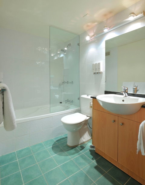 Metro Apartments on Darling Harbour - Accommodation Burleigh 7