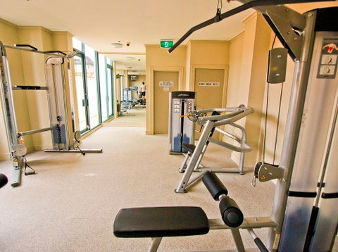 Oaks on Castlereagh - Accommodation Burleigh 5