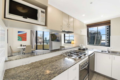 YEHS Hotel Sydney Harbour Suites - Accommodation Burleigh 7