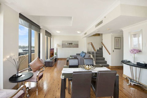 YEHS Hotel Sydney Harbour Suites - Accommodation Burleigh 12