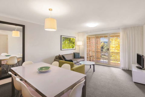 Adina Serviced Apts Canberra Kingston - Accommodation Burleigh 6