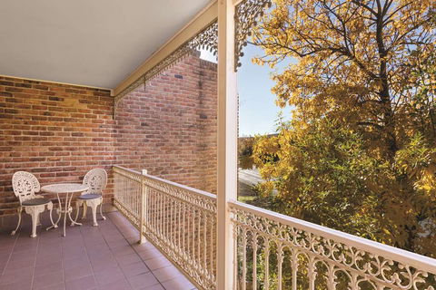 Adina Serviced Apts Canberra Kingston - Accommodation Burleigh 7