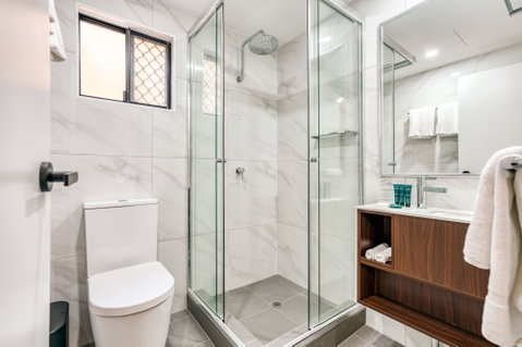 Palms City Resort - Accommodation Burleigh 12