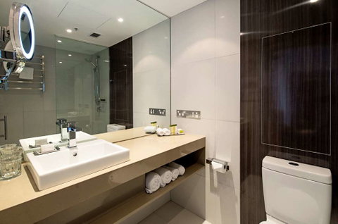 DoubleTree by Hilton Hotel Darwin - Accommodation Burleigh 5