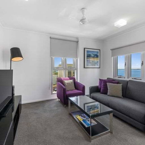 H on Mitchell Apartment Hotel - Accommodation Burleigh 10