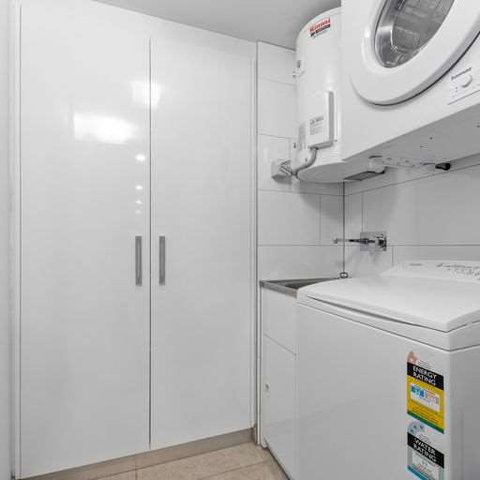 H on Mitchell Apartment Hotel - Accommodation Burleigh 13