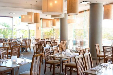 Mantra on the Esplanade - Accommodation Burleigh 4