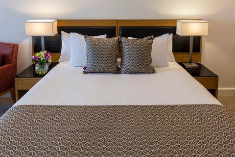 Oaks Elan Darwin - Accommodation Burleigh 2