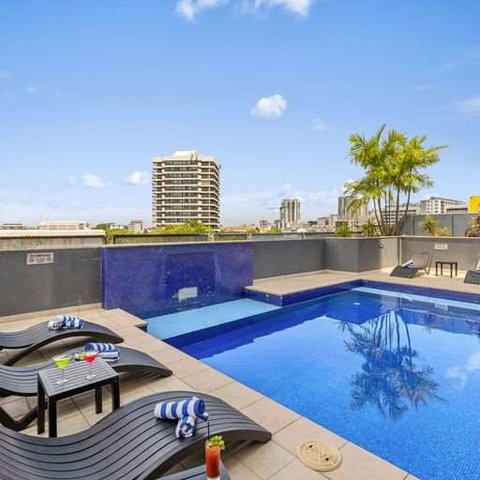 H on Mitchell Apartment Hotel - Accommodation Burleigh 5