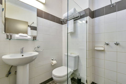 Vitina Studio Motel - Accommodation Burleigh 11