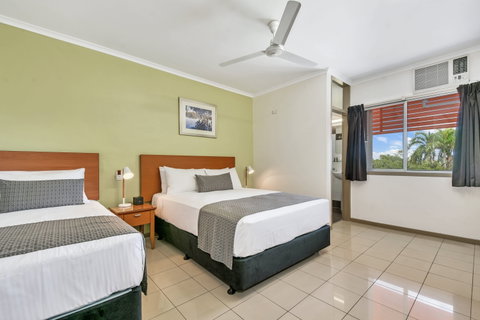 Vitina Studio Motel - Accommodation Burleigh 13