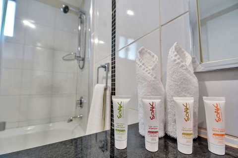 Argus Apartments Darwin - Accommodation Burleigh 8