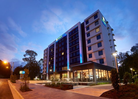 Holiday Inn Express Sydney Macquarie Pk - Accommodation Burleigh 1