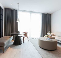 Skye Suites Green Square - Accommodation Burleigh