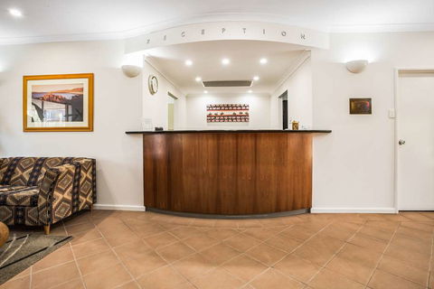 Karratha Central Apartments - Accommodation Burleigh 1