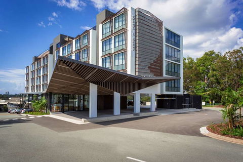 Mantra Southport Sharks - Accommodation Burleigh 0
