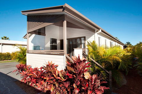 Treasure Island Resort And Holiday Park - Accommodation Burleigh 0