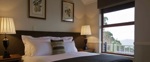 Echoes Boutique Hotel & Resort - Accommodation Burleigh 1