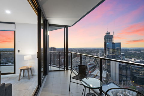 Astra Apartments Parramatta - Skyrise - Accommodation Burleigh 2