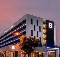 Bridgeport Hotel - Accommodation Burleigh