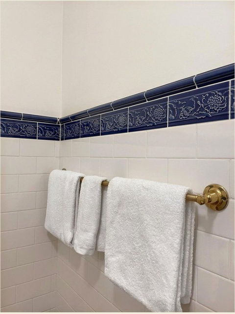 Victoria House Motor Inn - Accommodation Burleigh 6