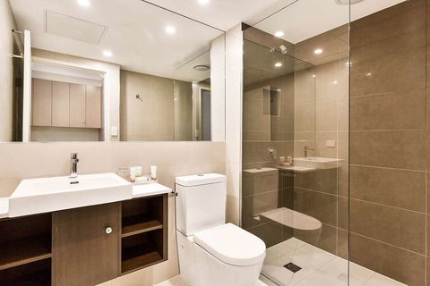 Quality Hotel Manor - Accommodation Burleigh 7