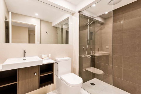 Quality Hotel Manor - Accommodation Burleigh 8