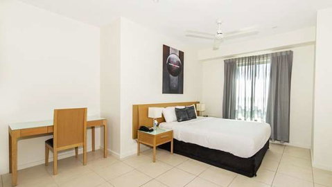 Mantra Pandanas - Accommodation Burleigh 13