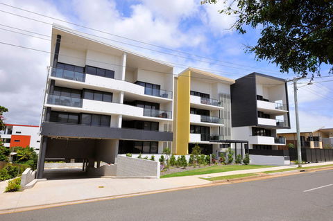Apartments G60 Gladstone - Accommodation Burleigh 0