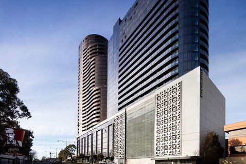 The Chen - Art Series - Accommodation Burleigh 0