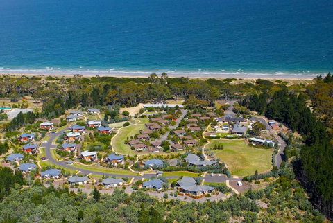 Club Wyndham Seven Mile Beach-Trademark - Accommodation Burleigh 0