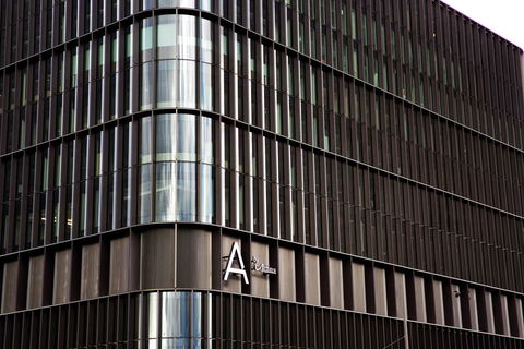 A By Adina Canberra - Accommodation Burleigh 1