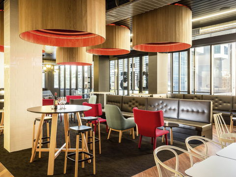 Ibis Adelaide - Accommodation Burleigh 2